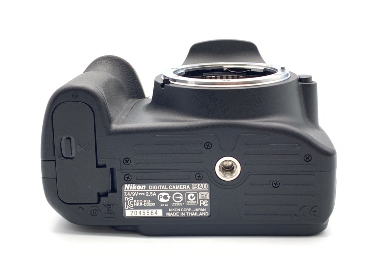 D3200 ボディ ブラック【2420万画素】