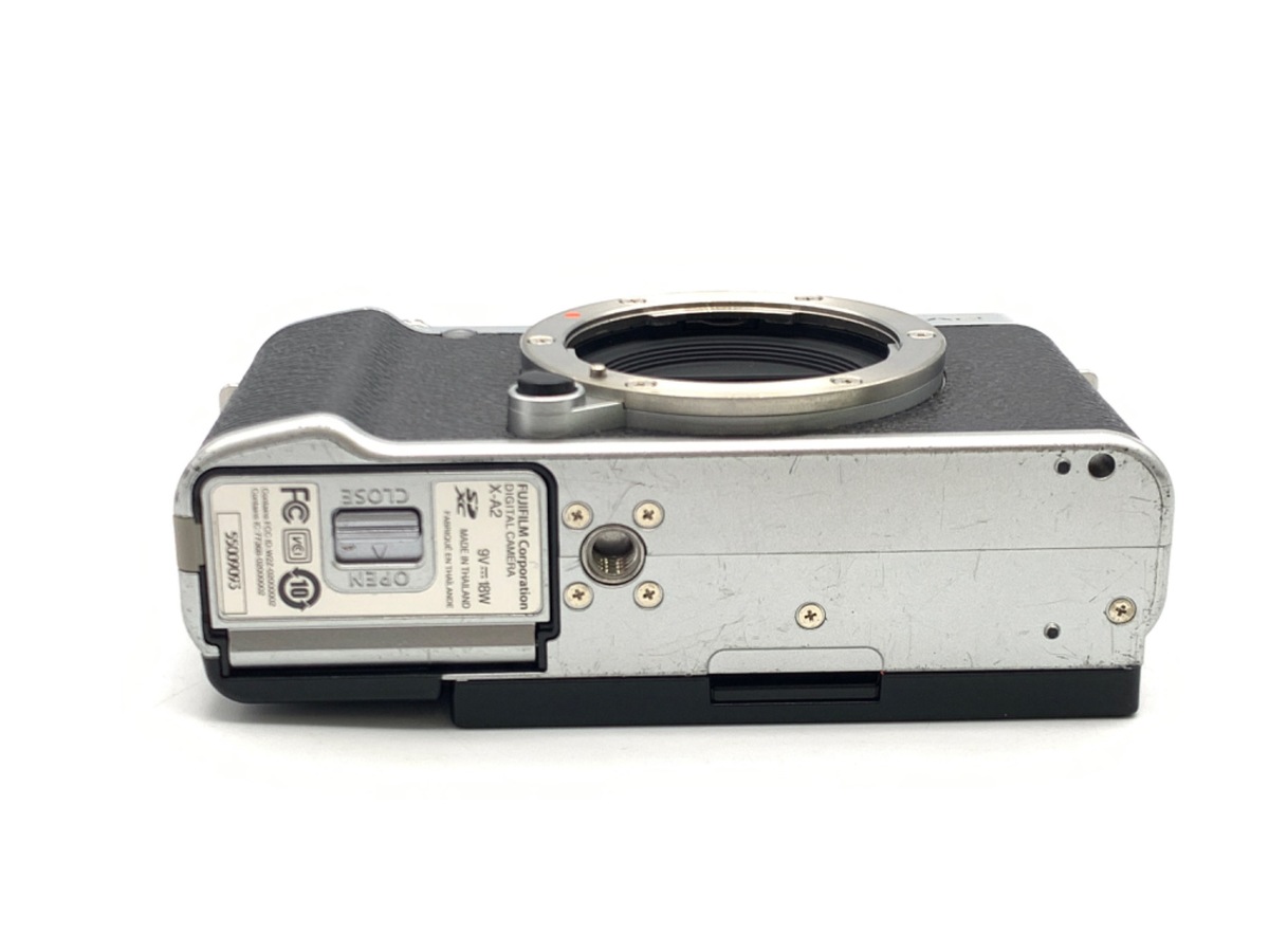 中古：B(並品)】フジフイルム X-A2 ボディ シルバー | 2448970019871