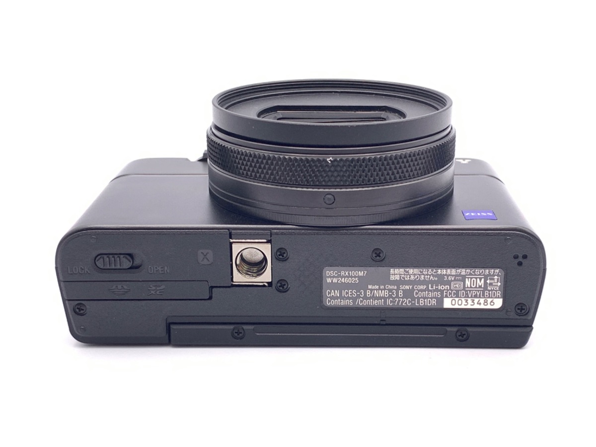 DSC-RX100M7�y2010����f�z