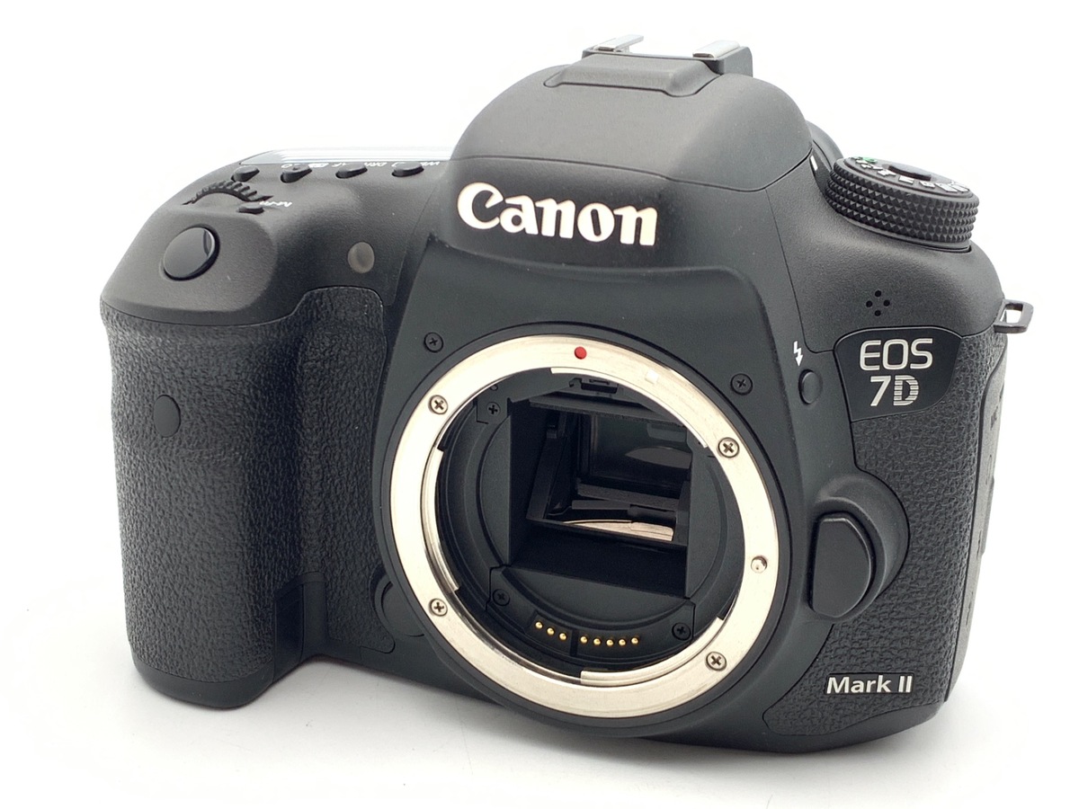 �L���m�� EOS 7D MarkII �{�f�B