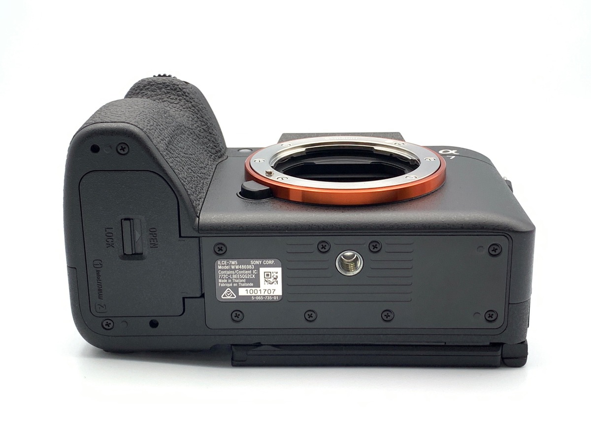��7 V ���ި [ILCE-7M5]