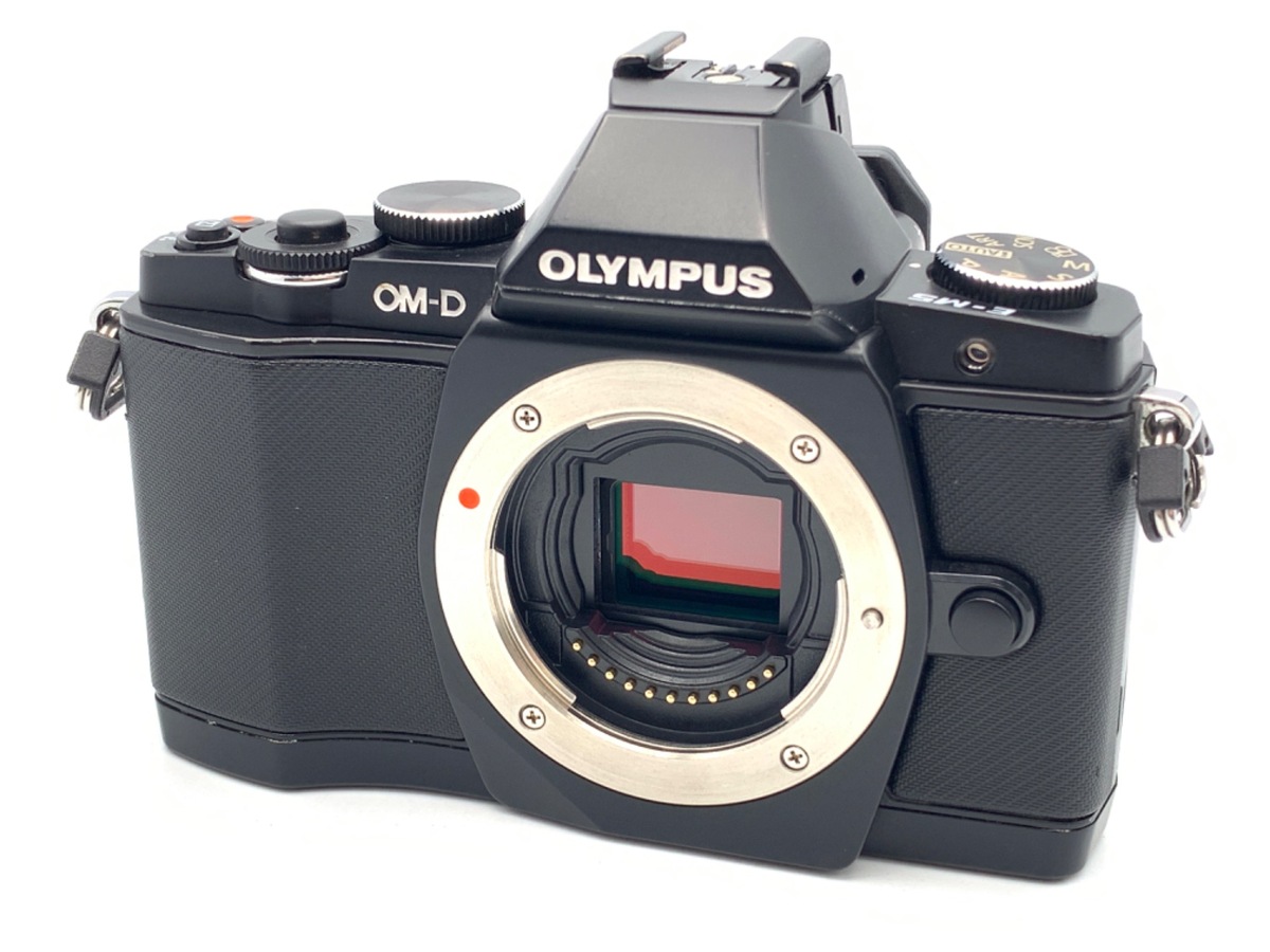 オリンパスOM-D E-M5+LUMIX ズーム+オリンパス 単焦点 中古 中古)OLYMPUS (オリンパス) OM-D E-M5 Mark II ボディ ブラック
