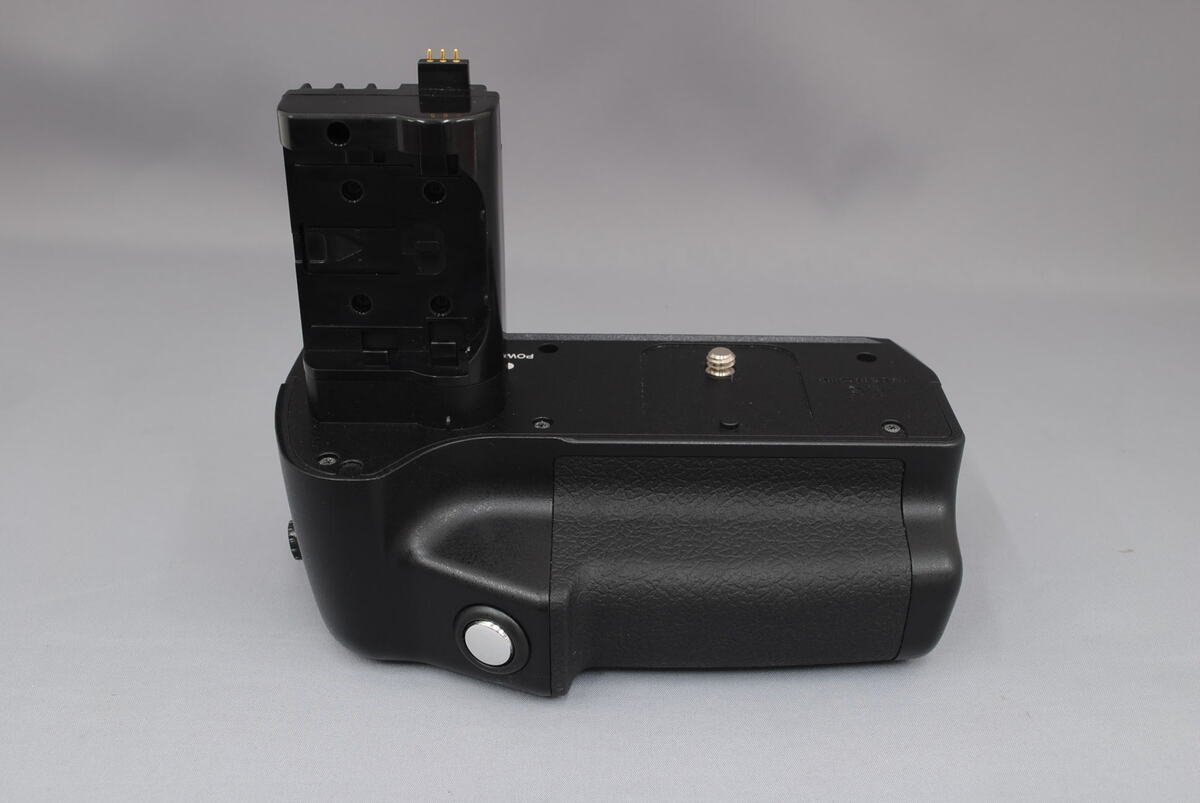 中古：B(並品)】オリンパス パワーバッテリーホルダ HLD-3 | 2449060042427