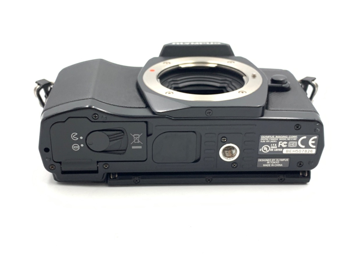 OM-D E-M5 ボディ ブラック【1605万画素】