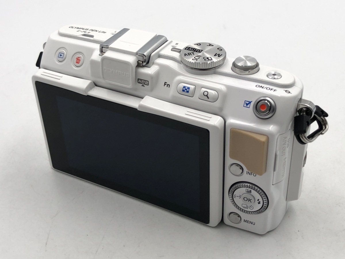 オリンパス PEN Lite E-PL5 ボディ ホワイト