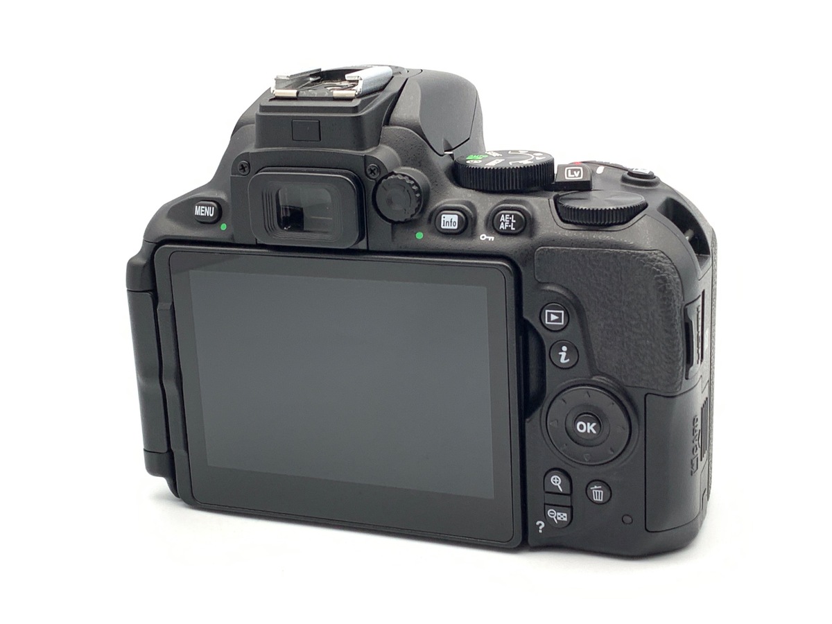 D5600 ボディ【2416万画素】