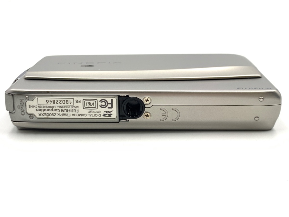 中古：B(並品)】フジフイルム FinePix Z900EXR シルバー