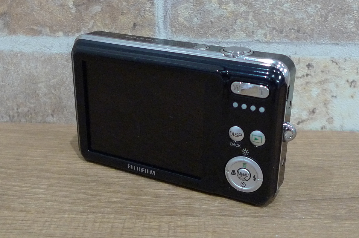 FinePix J30 ׯy1220fz