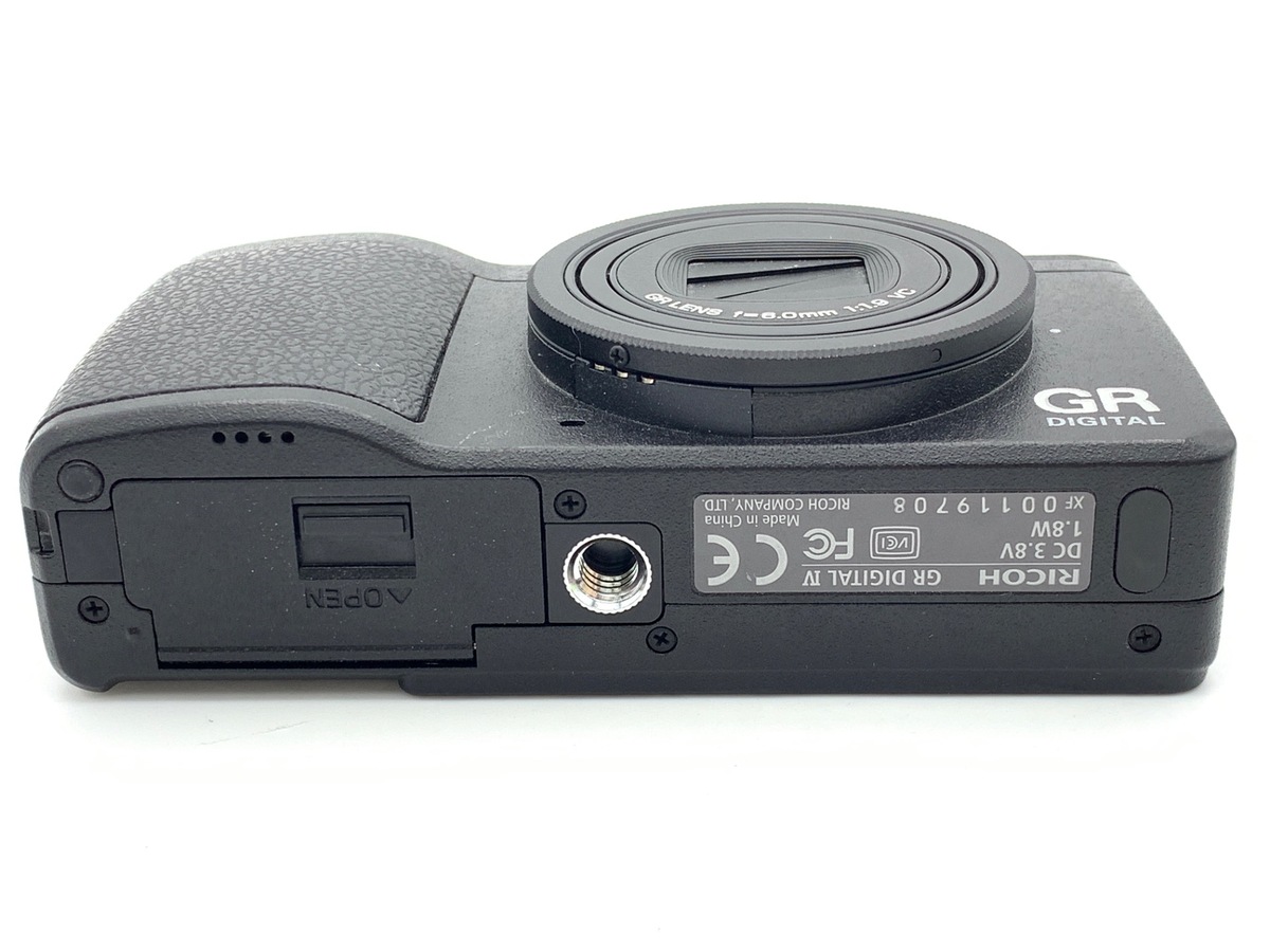 リコー RICOH GR DIGITAL Ⅳ (中古) RICOH GR リコー DIGITAL IV ショット数1728回 元箱付き : 山ウサギ