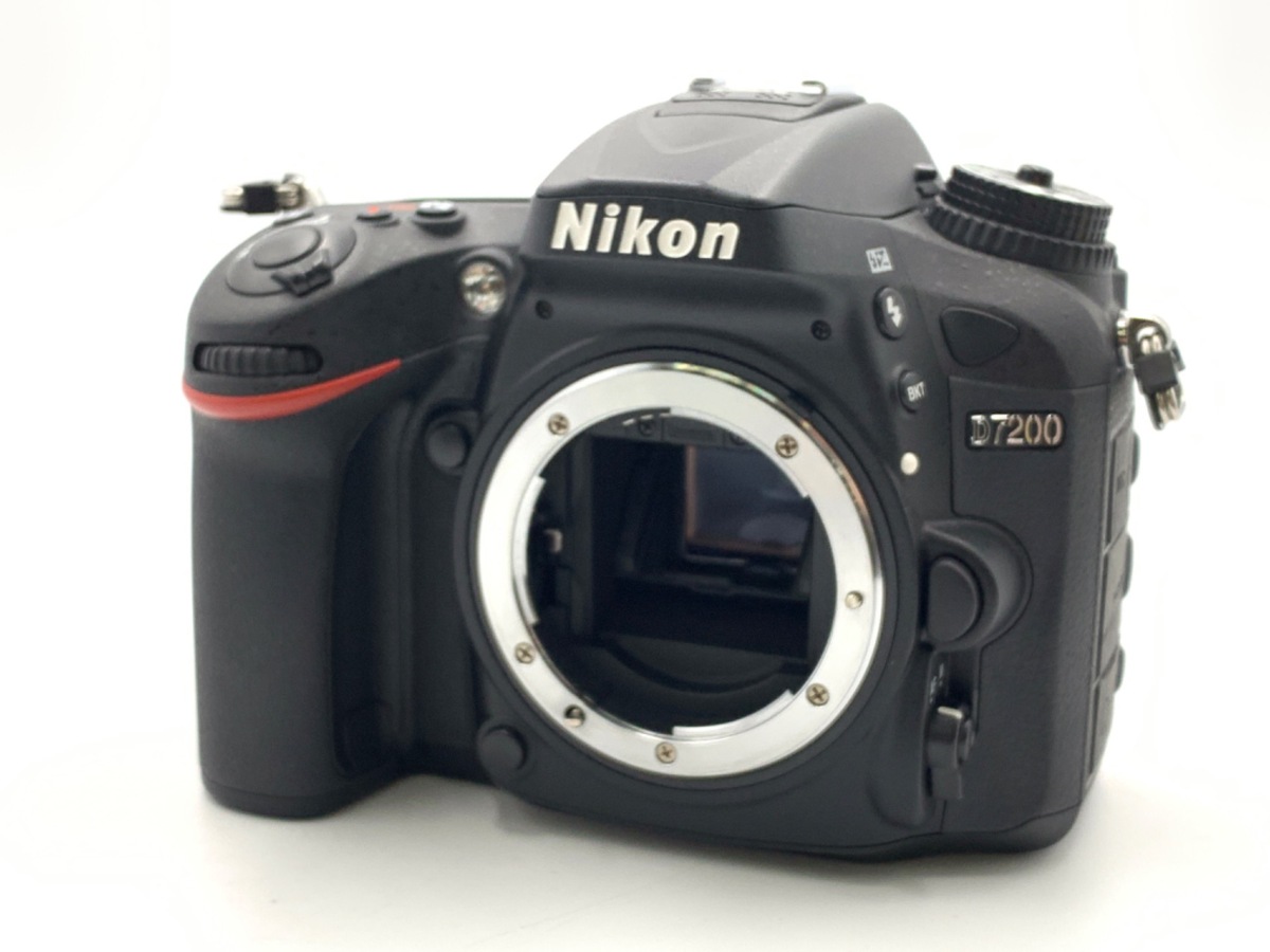 【最速発送】Nikon デジタル一眼 D7200 ボディ【難有】 ニコン、AF性能が向上した2416万画素一眼カメラ「D7200」 - 価格.com