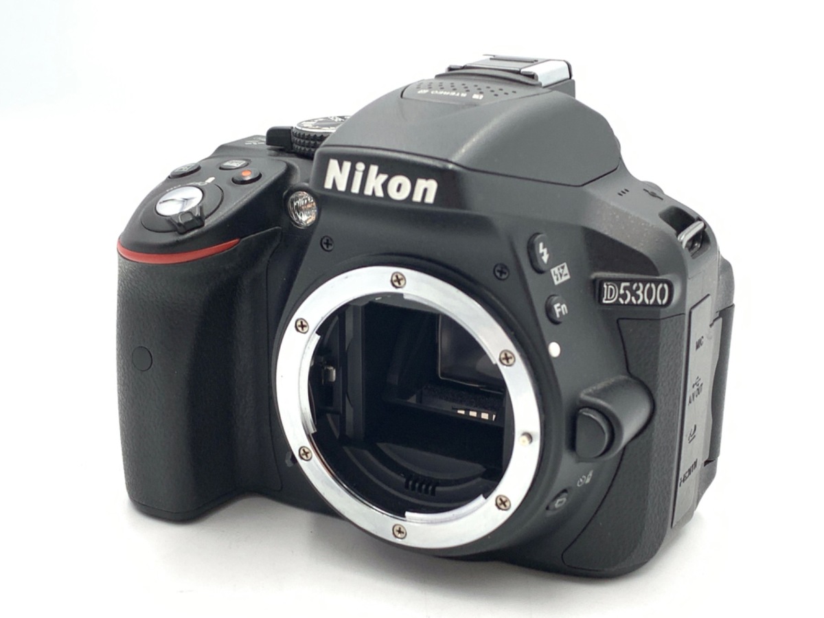 �j�R�� D5300 �{�f�B �u���b�N