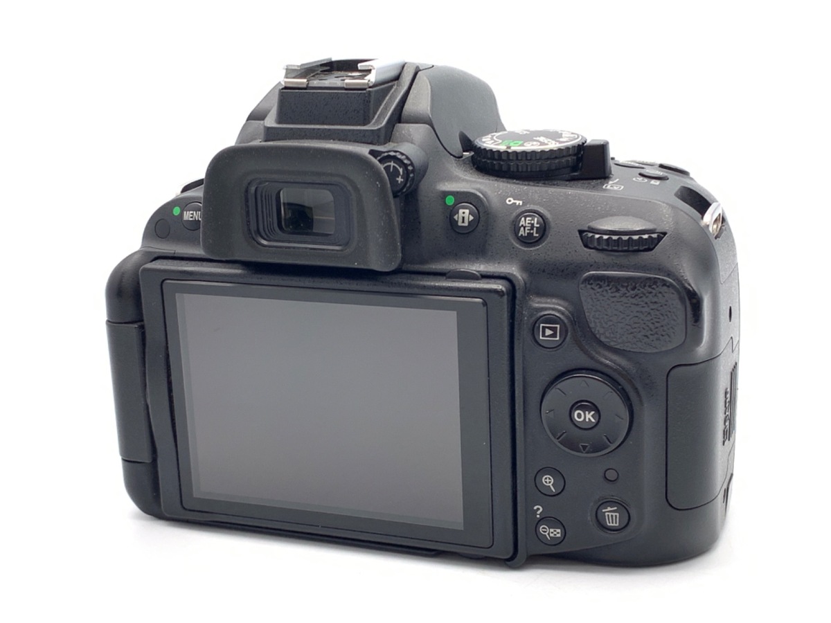 �j�R�� D5200 �{�f�B �u���b�N