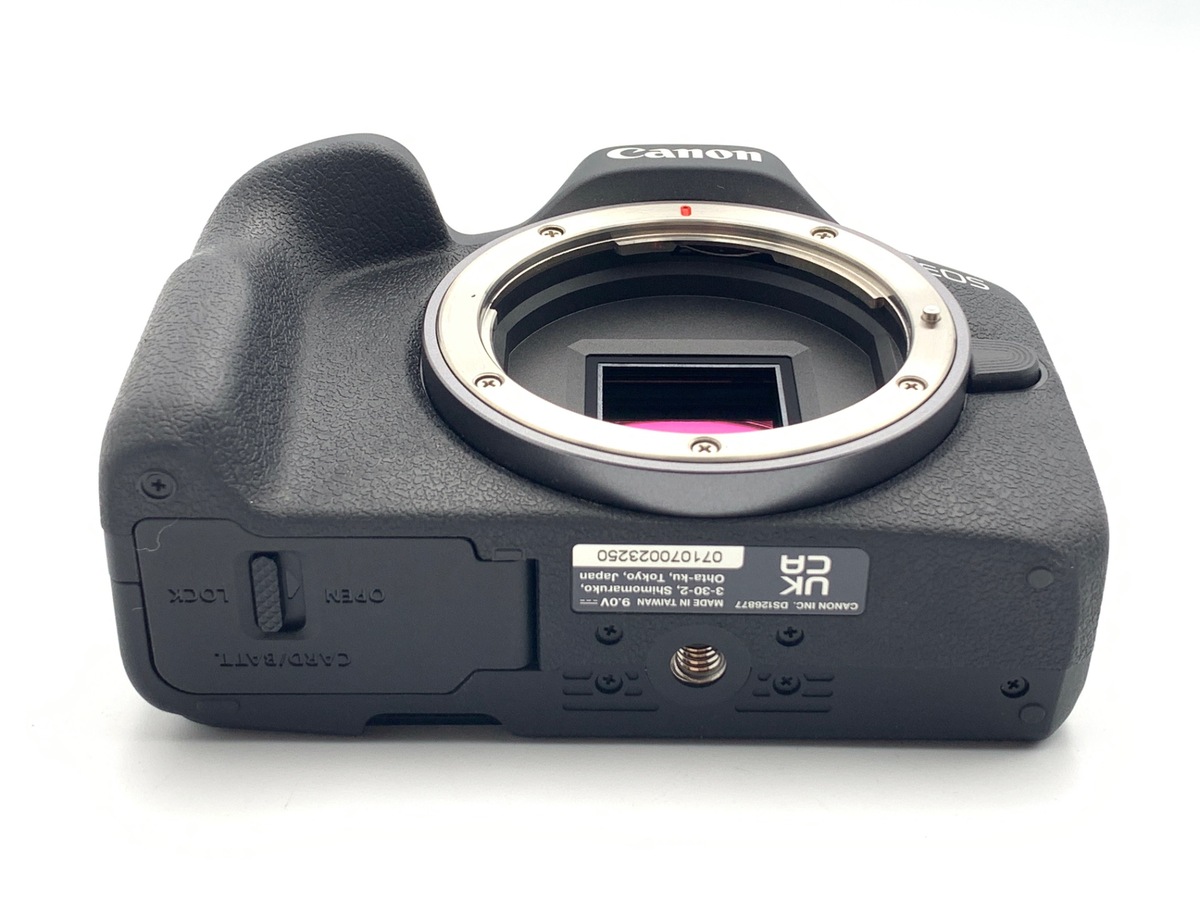 EOS R50 �{�f�B �u���b�N