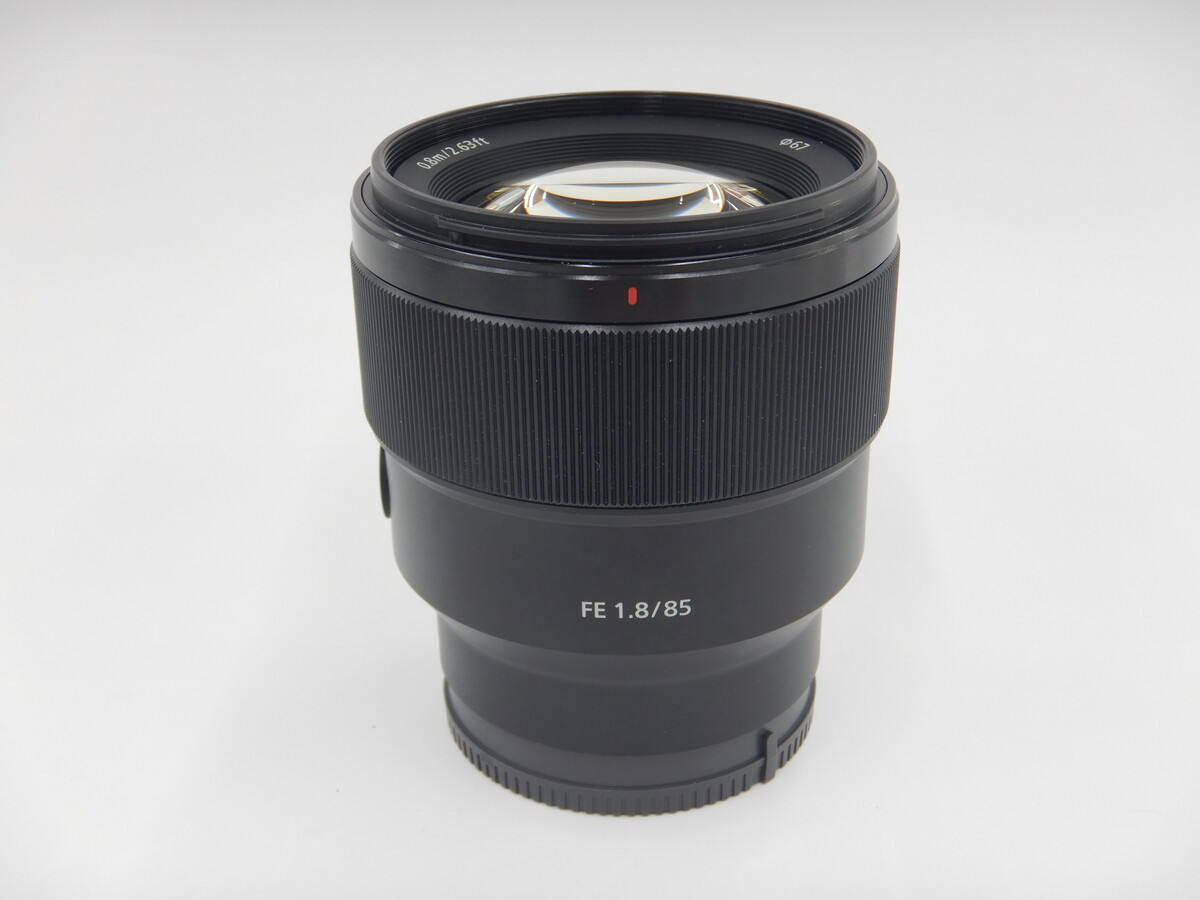 FE 85mm F1.8 SEL85F18 中古価格比較 - 価格.com