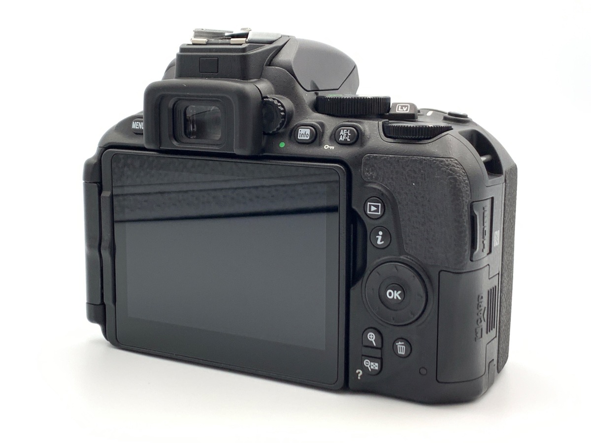 D5600 ボディ【2416万画素】