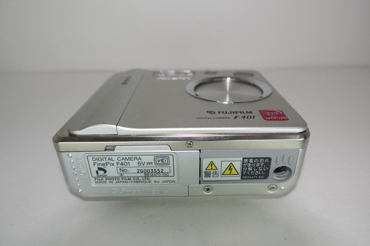値下げ フジフイルムFinePixF401 FUJIFILM スマートメディア付 中古：B(並品)】フジフイルム FinePix F401 | 2449370020078