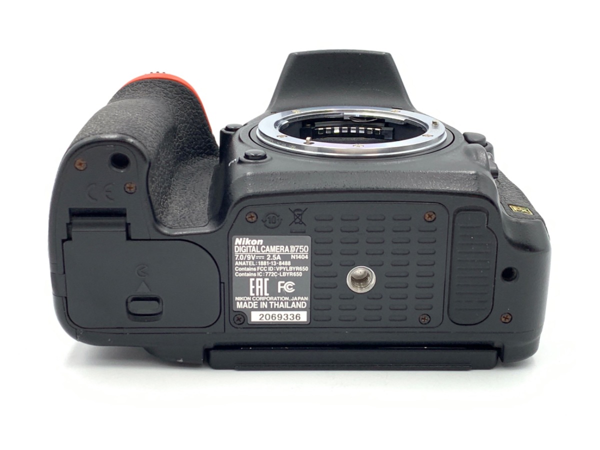 D750 ボディ【2432万画素】