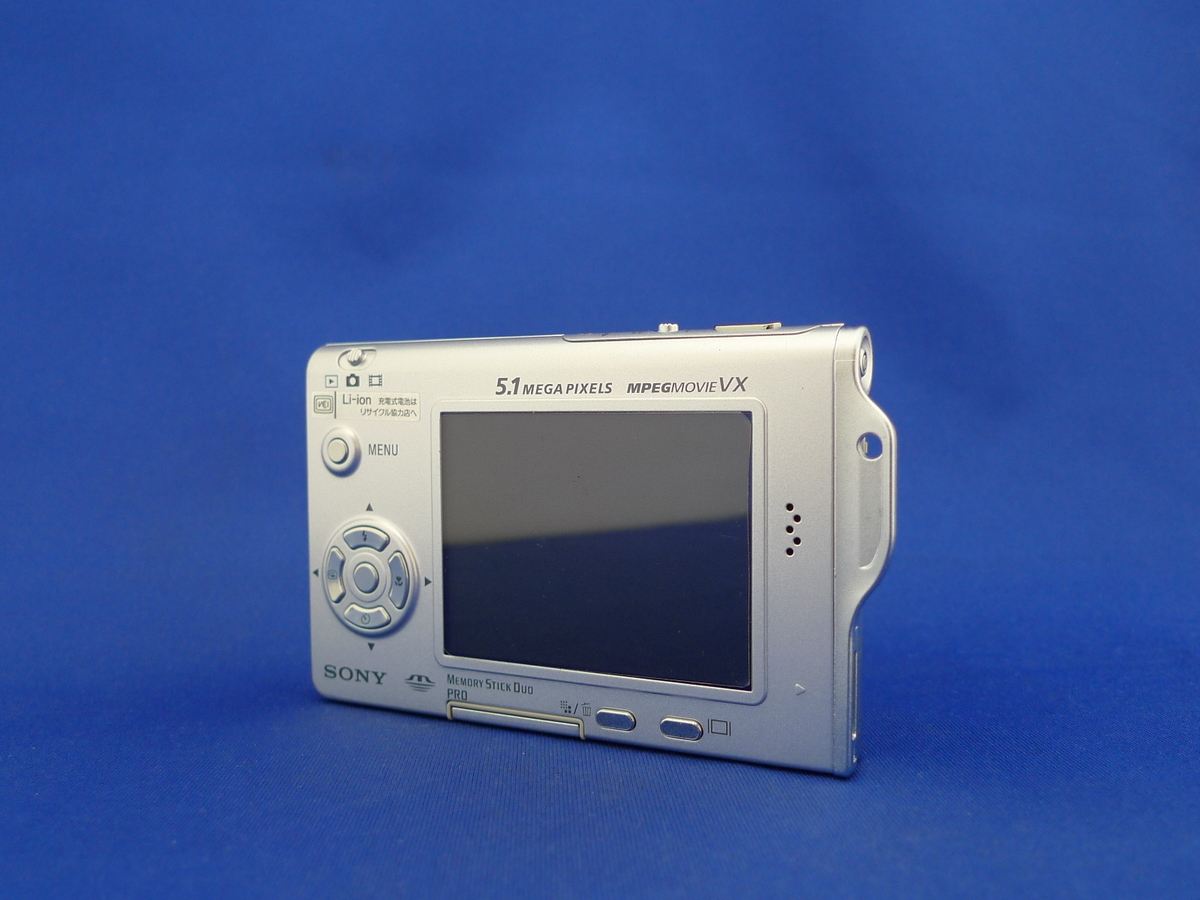 中古：B(並品)】ソニー（SONY）DSC-T7 シルバー【510万画素
