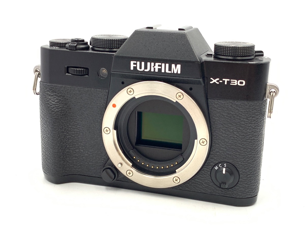 ■ほぼ新品■ フジフィルム　FUJIFILM X-T30 ボディ 《S数 388 フジフイルム X-T30 ボディ シルバー | ミラーレス一眼