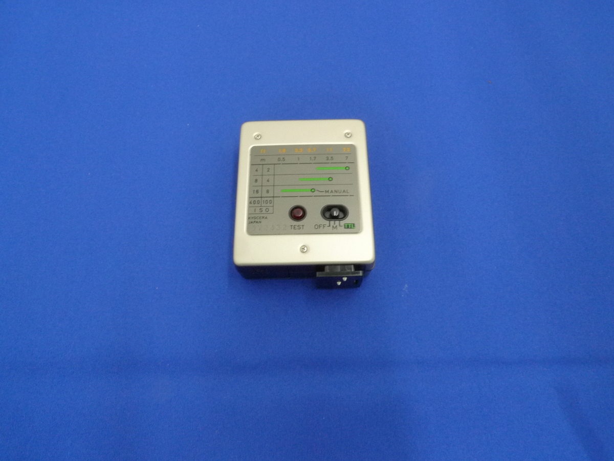 中古：AB(良品)】コンタックス TLA140(コンタックス ストロボ
