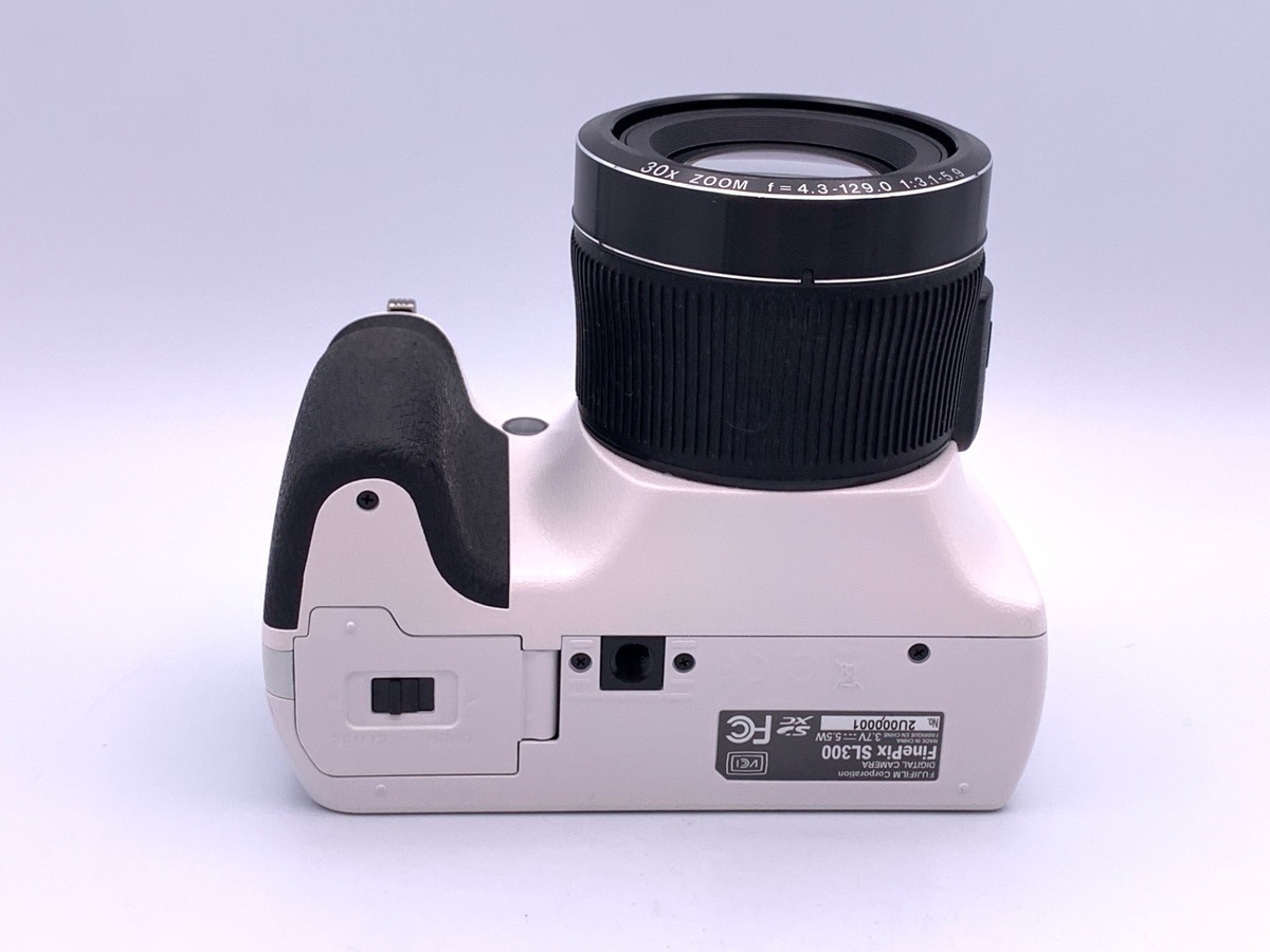 中古：B(並品)】フジフイルム FinePix SL300 ホワイト | 2449410007915