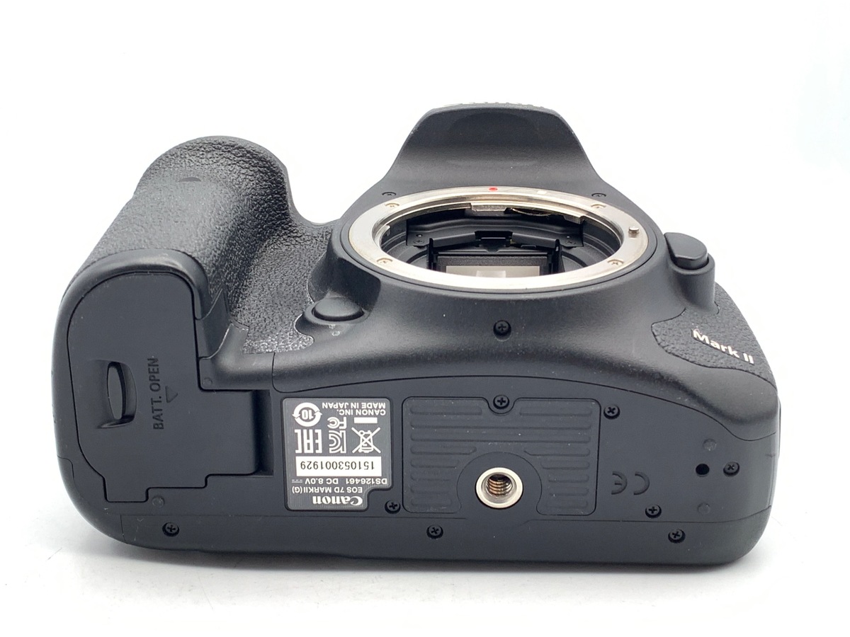 �L���m�� EOS 7D MarkII �{�f�B