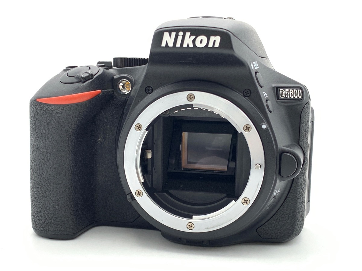 �j�R�� D5600 �{�f�B