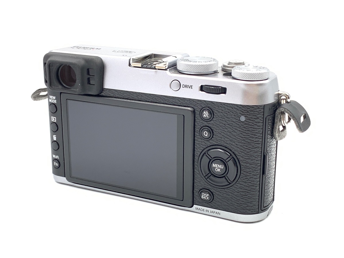 富士フイルム - 【中古】(フジフイルム) FUJIFILM X100T シルバー 中古】フジフイルム X100T シルバー｜｜カメラのキタムラネット