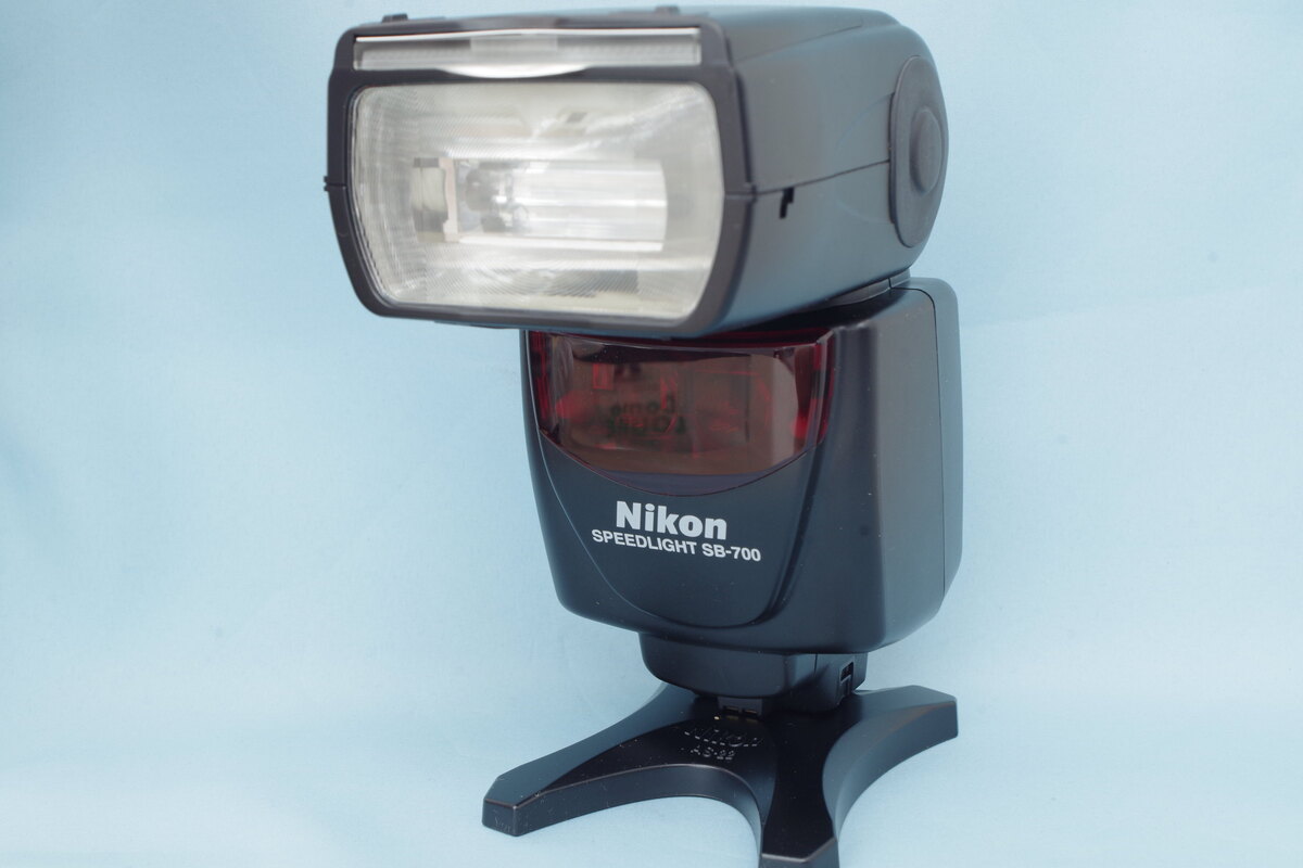 SB-700 スピードライト