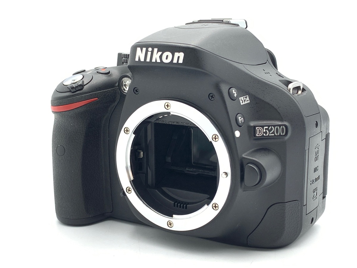 Nikon D5200 デジタル一眼レフカメラ 中古 レンズ付き ニコン（Nikon） Nikon D5200 300mm ダブルレンズセット カメラ レンズ