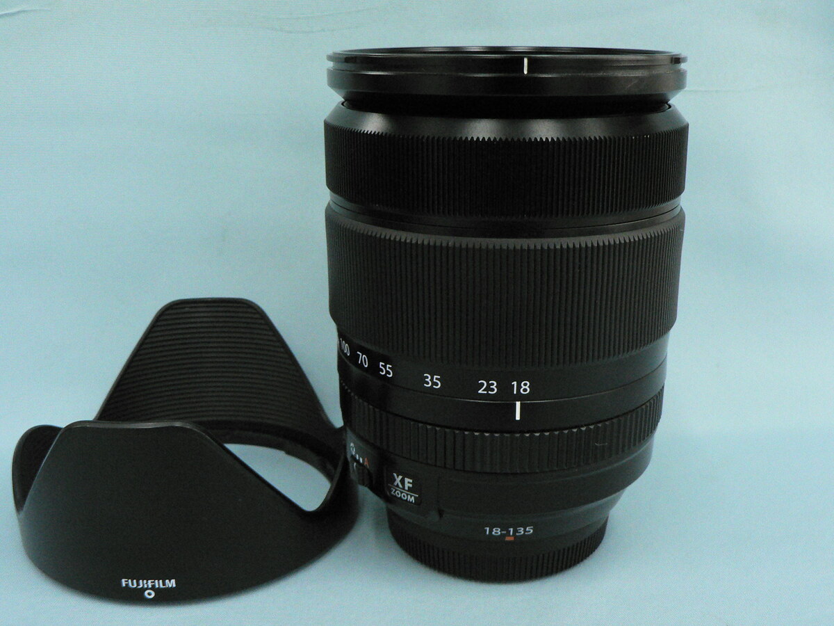レンズ(ズーム) FUJIFILM XF 18-135mm 3.5-5.6 R LM OIS WR Amazon.com : Fujifilm XF 18-135mm f/3.5-5.6 R LM OIS WR Lens