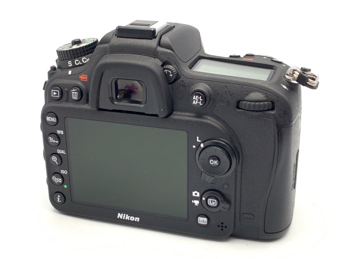 �j�R�� D7100 �{�f�B