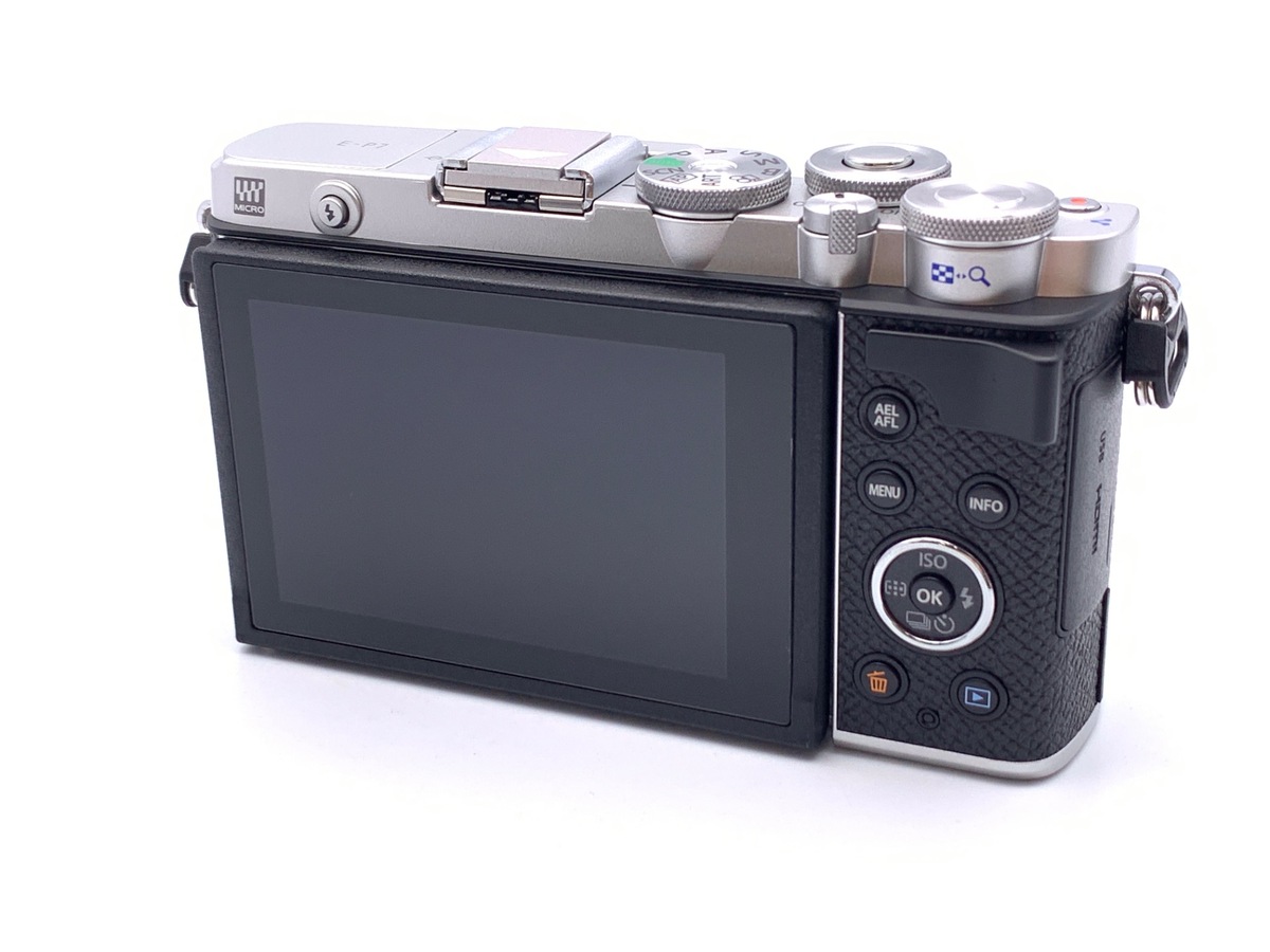 PEN E-P7 ボディ シルバー【2030万画素】