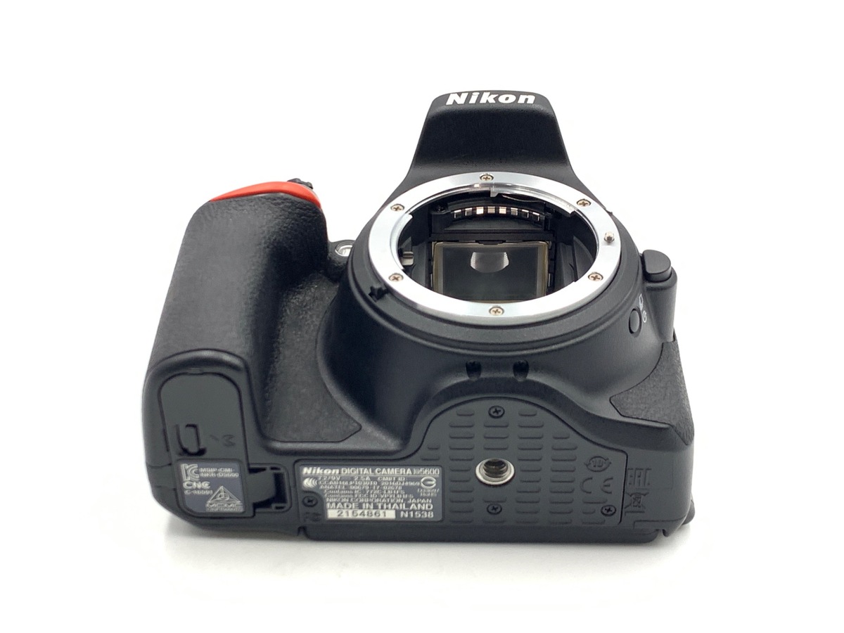 D5600 ボディ【2416万画素】