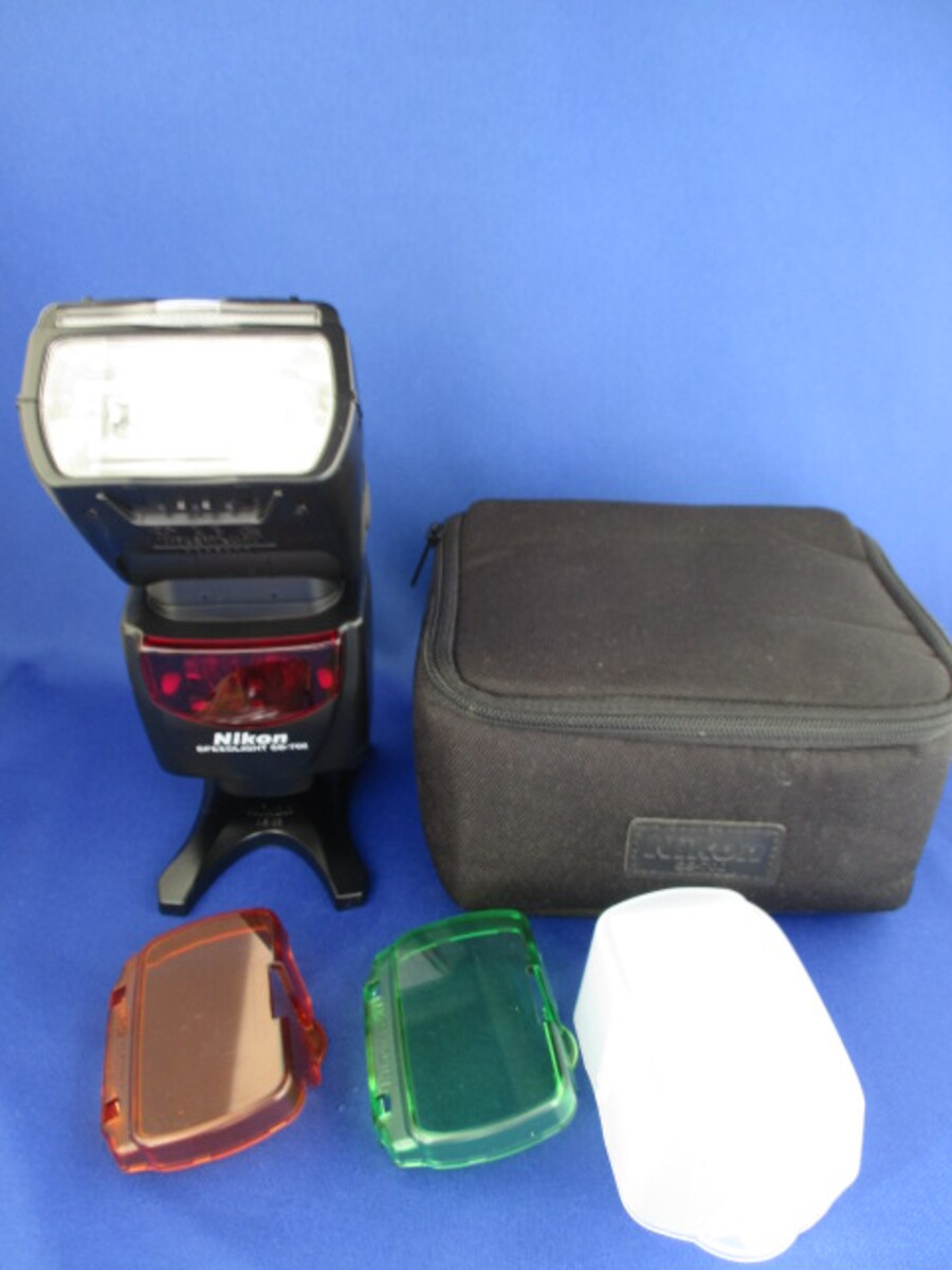 ニコン スピードライト SB-700