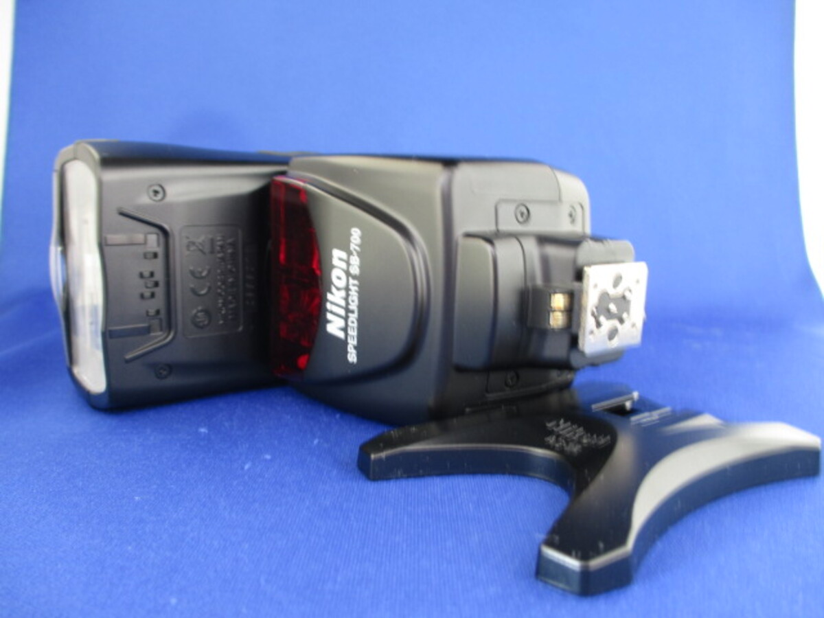ニコン スピードライト SB-700