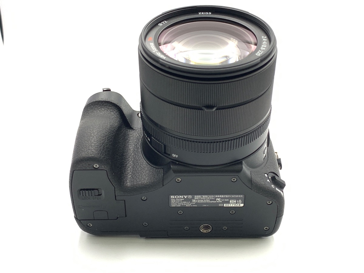 DSC-RX10M4�y2010����f�z