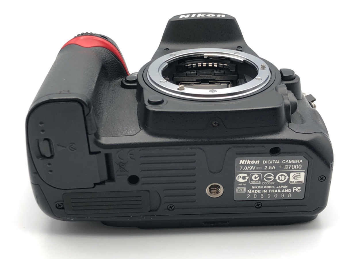★撮影枚数1,888枚・美品★ ニコン D7000 ボディ #23266 中古：B(並品)】ニコン D7000 ボディ | 2449510058718