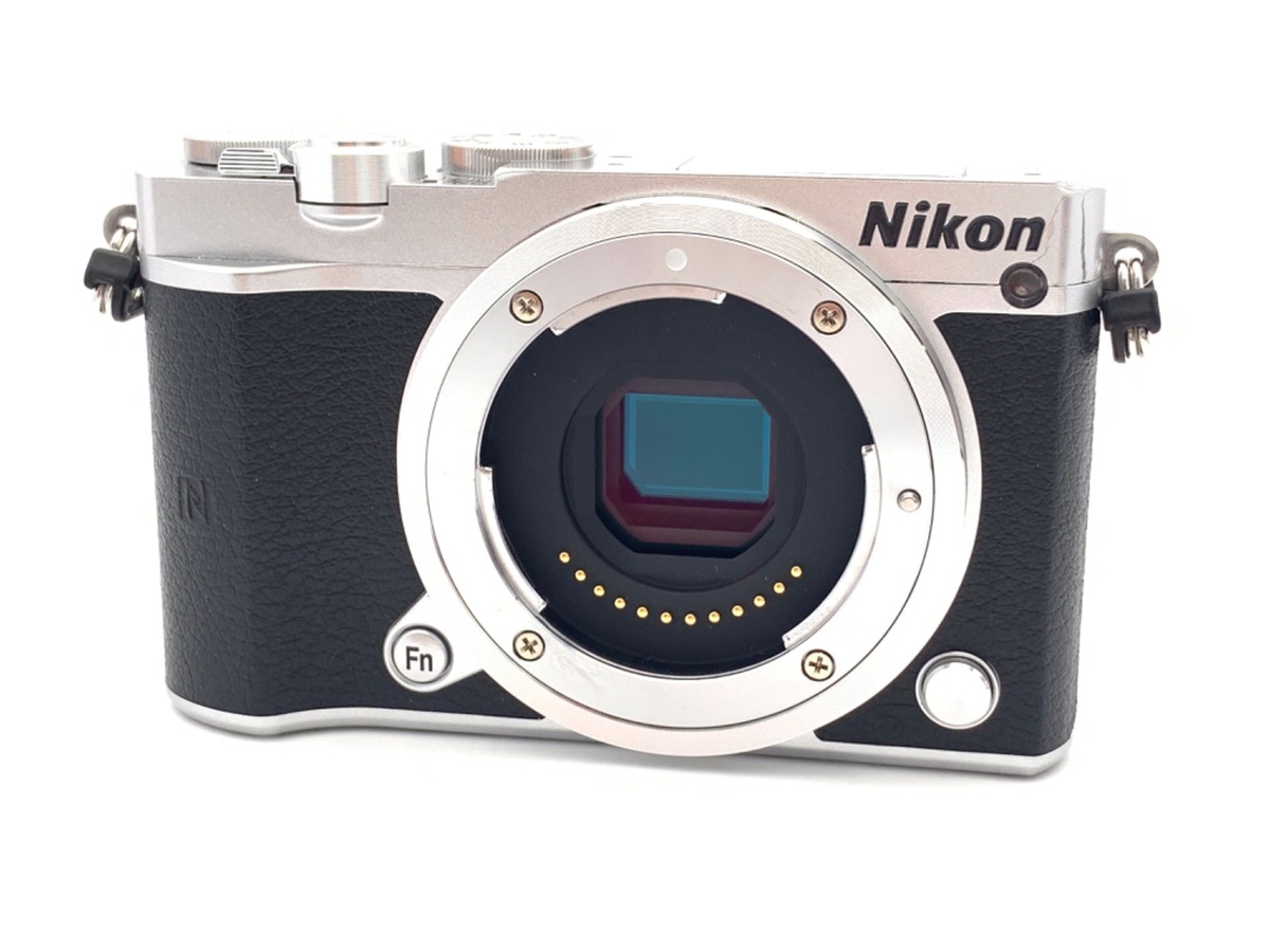 Nikon 1 J5 ボディ [シルバー] 中古価格比較 - 価格.com