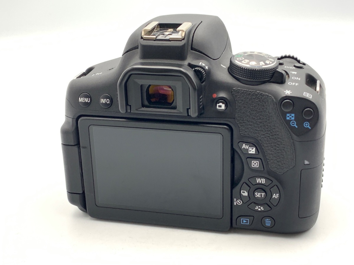 �L���m�� EOS Kiss X8i �{�f�B