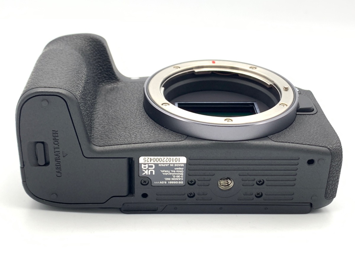 EOS R8 �{�f�B