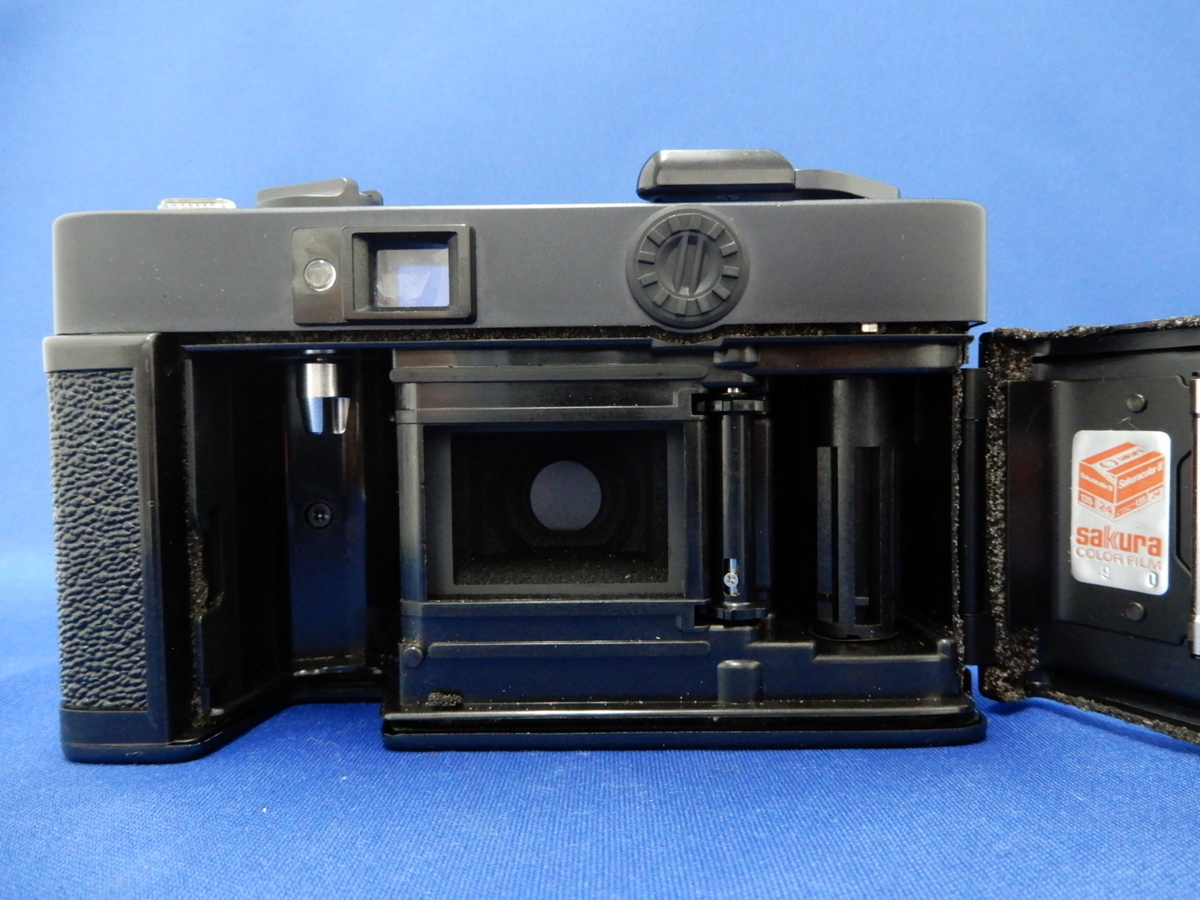 【完動品・即日発送】コニカ C35 EF セルフタイマー付き コンパクトフィルム 中古】 【難あり品】 コニカ C35 EF セルフタイマー付き