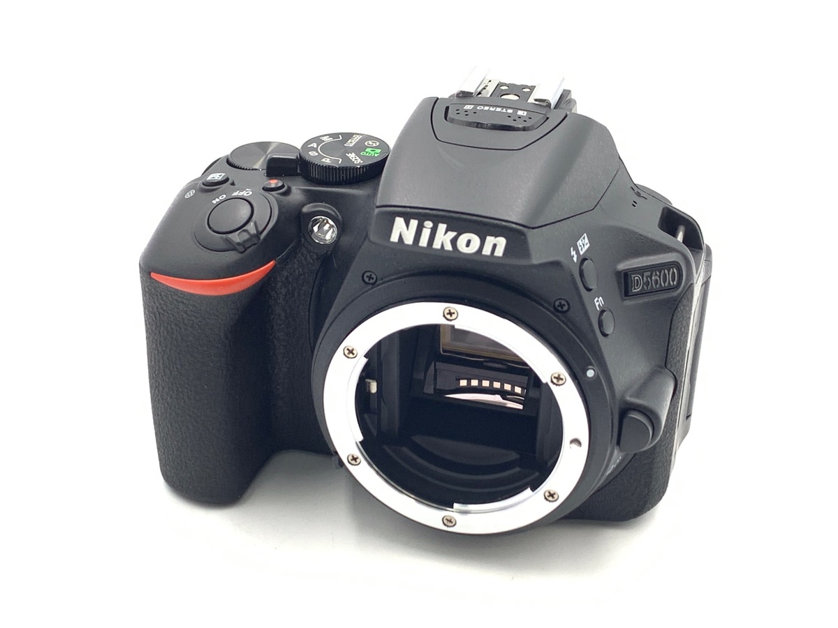 Nikon - 【中古】(ニコン) Nikon D5600 ボディ ニコン D5600 ボディ 中古の通販 by バイセル ラクマ店｜ラクマ