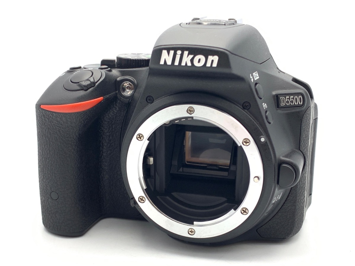 ★ほぼ新品★ Nikon デジタル一眼レフカメラ D5500 ボディー ブラック Nikon ニコン デジタル一眼レフカメラ D5500 ボディー ブラック 新品