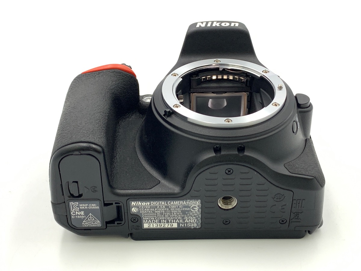 D5600 ボディ【2416万画素】