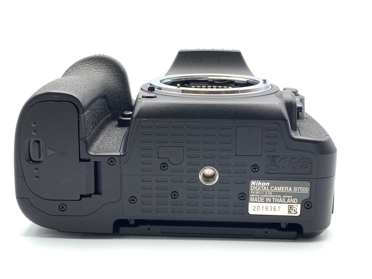 R*p様 Nikon D7500(中古品) 新品)Nikon (ニコン) D7500 18-140 VR レンズキット（商品ID