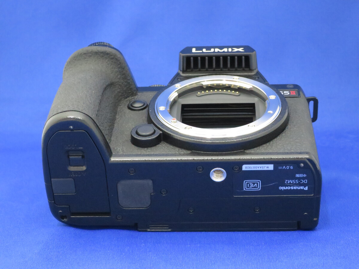 �p�i�\�j�b�N LUMIX DC-S5M2 �{�f�B