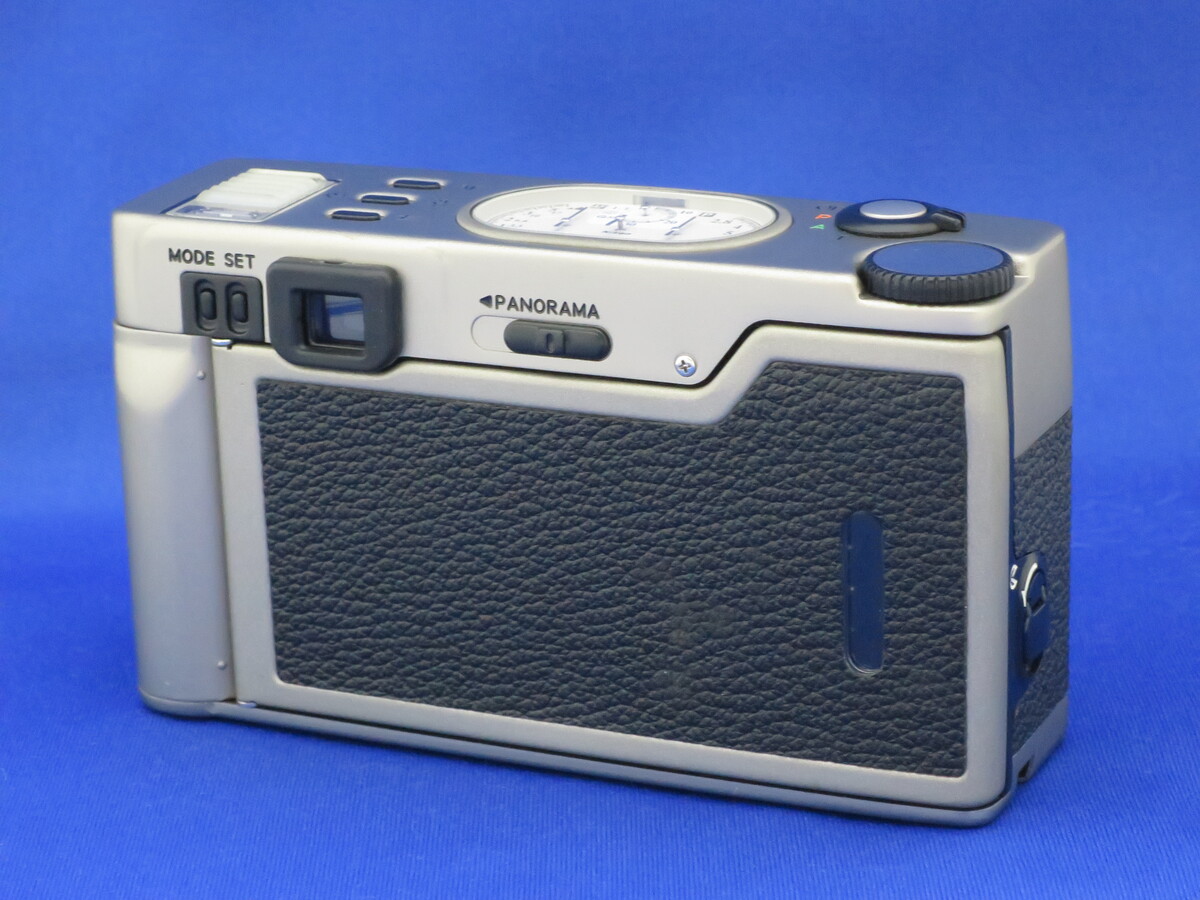 ニコン 35Ti (35/2.8)