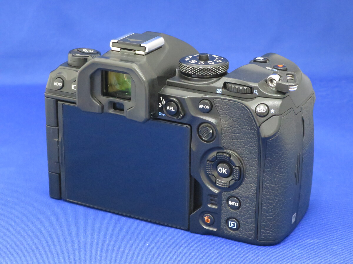OM SYSTEM OM-1 ボディ