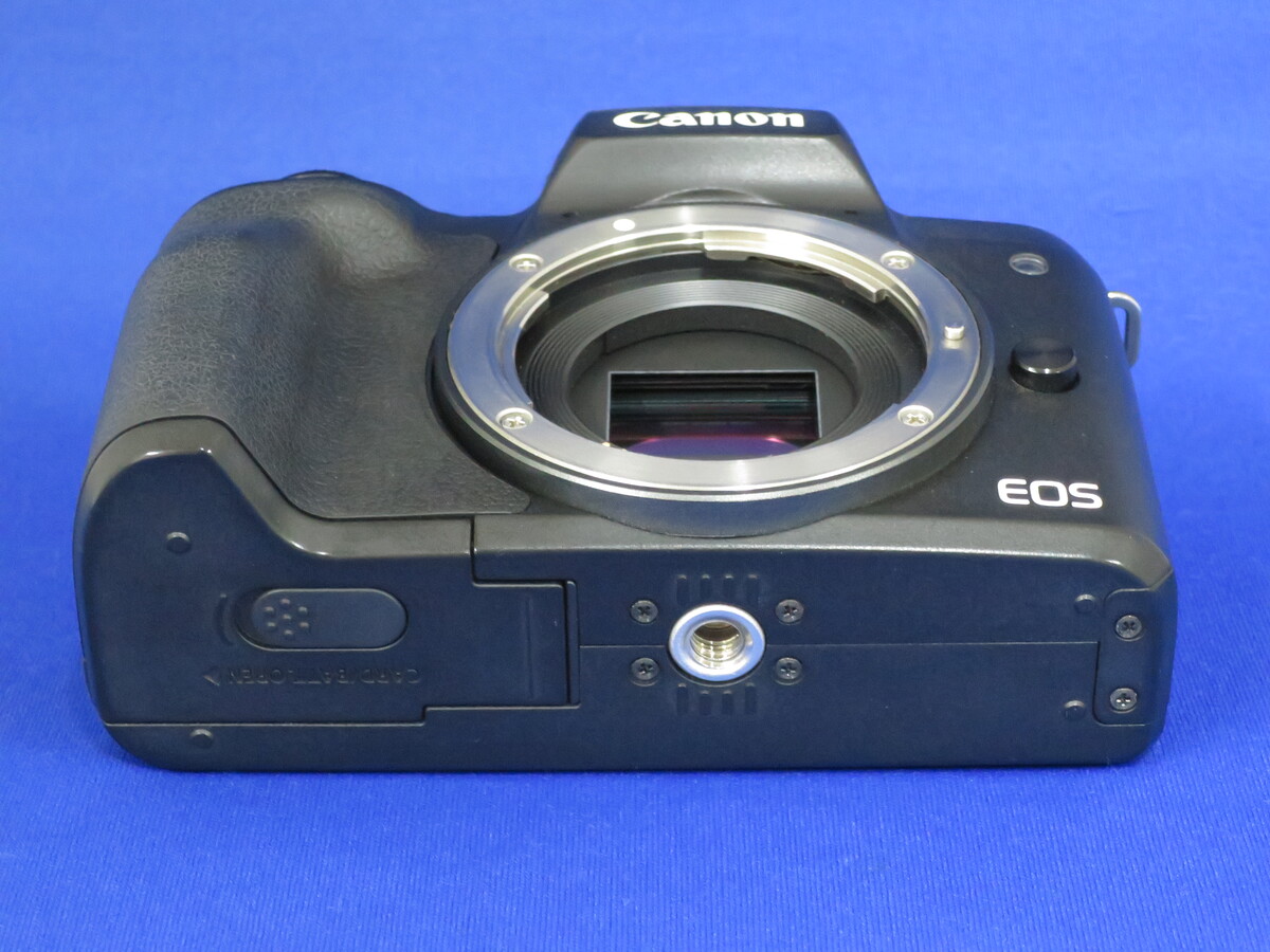 EOS Kiss M ボディ ブラック【2410万画素】